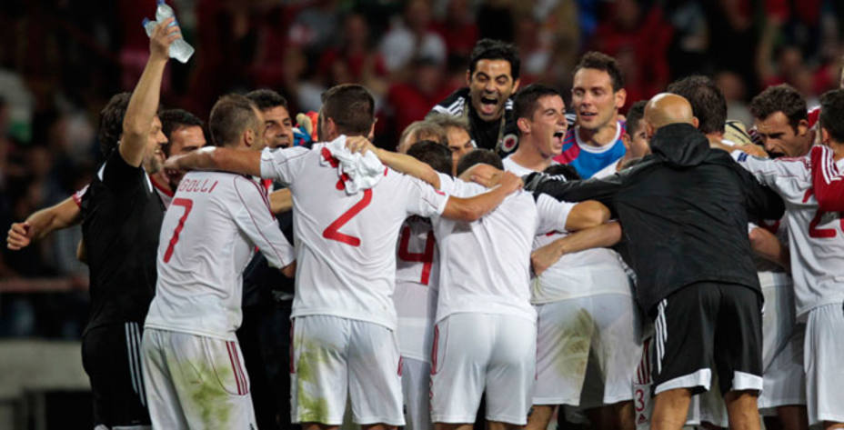 Albania celebra la victoria sobre Portugal. Reuters.