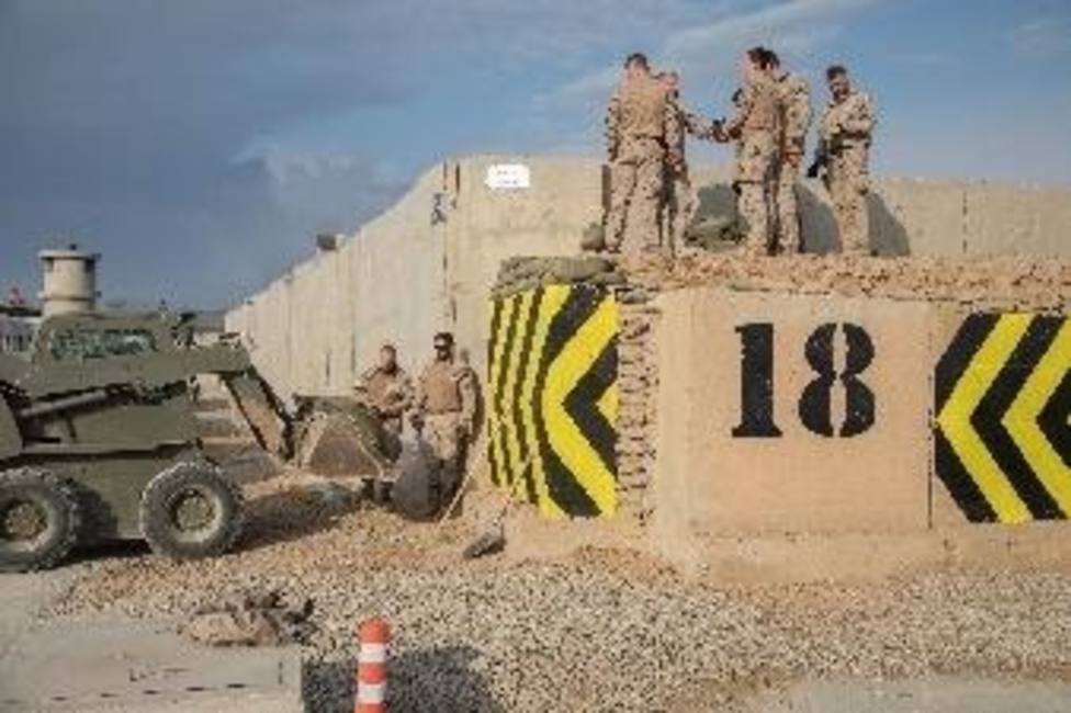 Militares españoles en Irak refuerzan la seguridad del centro de adiestramiento de Besmayah