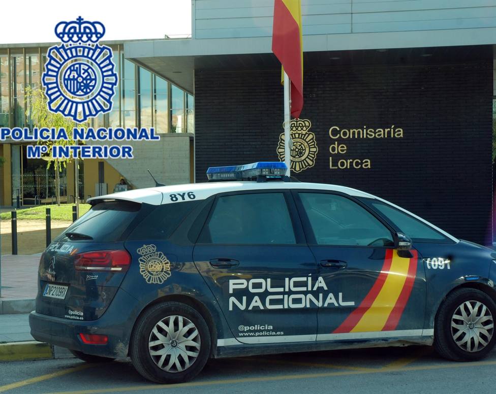 La Policía Nacional vuelve a detener a un hombre en Lorca por simular ser policía para robar a extranjeros