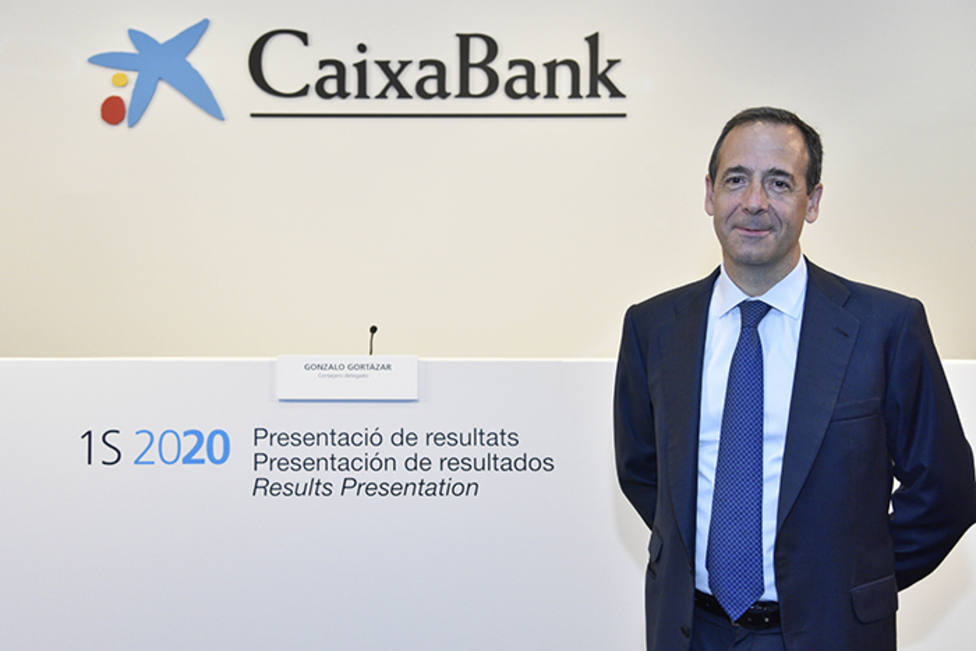 CaixaBank obtiene un beneficio de 205 millones de euros tras provisionar en el semestre 1.155 millones