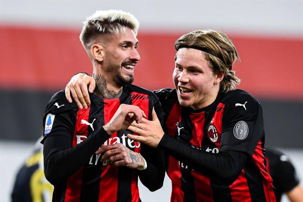 El Milan sigue líder