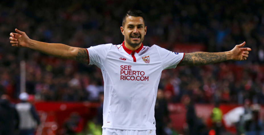 Vitolo celebra el primer gol del Sevilla (Reuters)