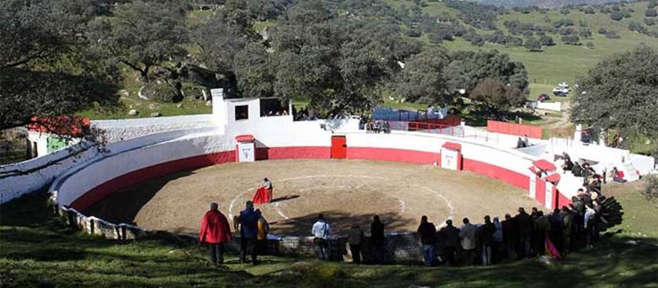 Las ganaderías jienenses acogerán la fase previa de tentaderos del Zapato de Plata de Arnedo. ARCHIVO