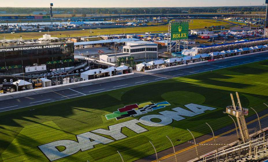 Vista del circuito donde se celebra la prueba de resistencia de 24 horas en Daytona. EFE