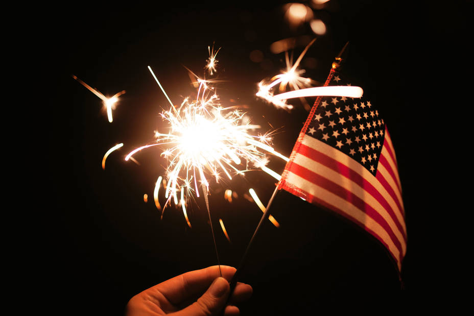 ctv-qbi-fireworks-and-american-flag-4th-of-july
