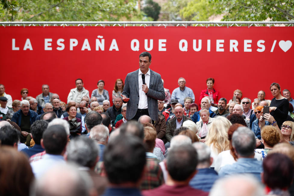 El PSOE promete eliminar la parte variable introducida por el PP para la asignación de becas al estudio