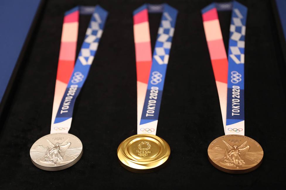 Presentacion oficial de las medallas de los Juegos Olimpicos de Tokio 2020