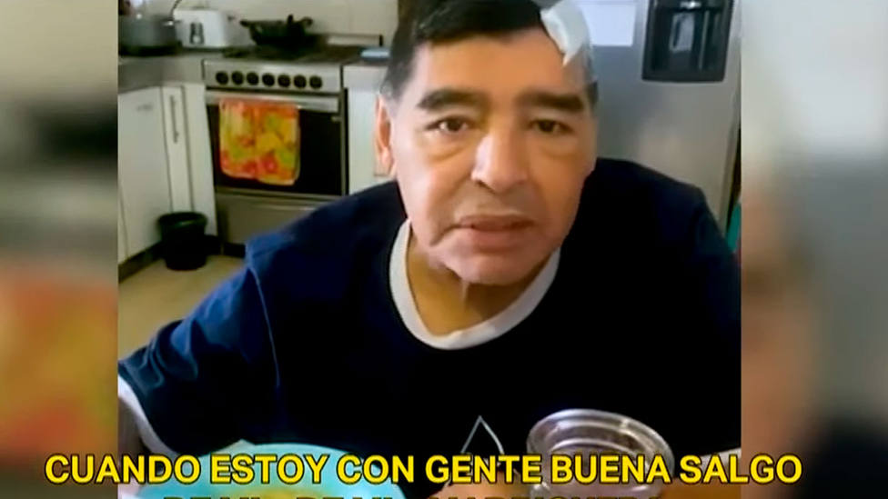 Frame del último vídeo de Diego Armando Maradona con vida