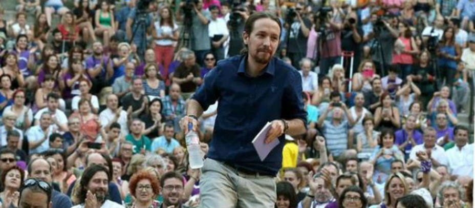 Pablo Iglesias en un mitin en Barcelona. Archivo EFE