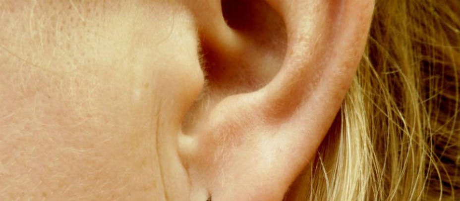El descorche del oído