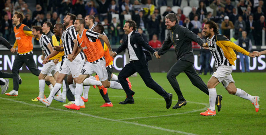 La Juventus celebró el título de Liga. REUTERS