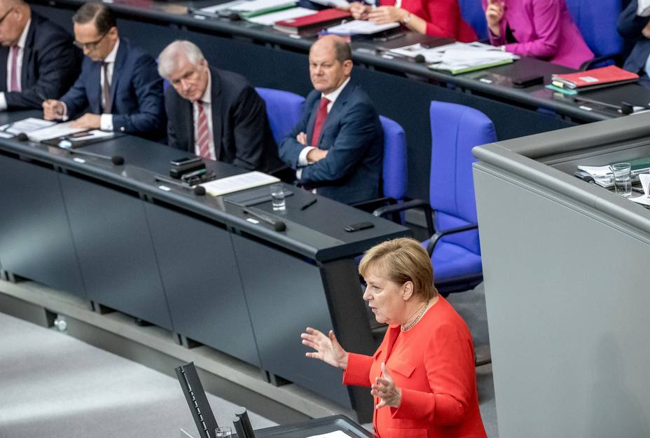 Merkel recalca: No tenemos intención de modificar el acuerdo del Brexit