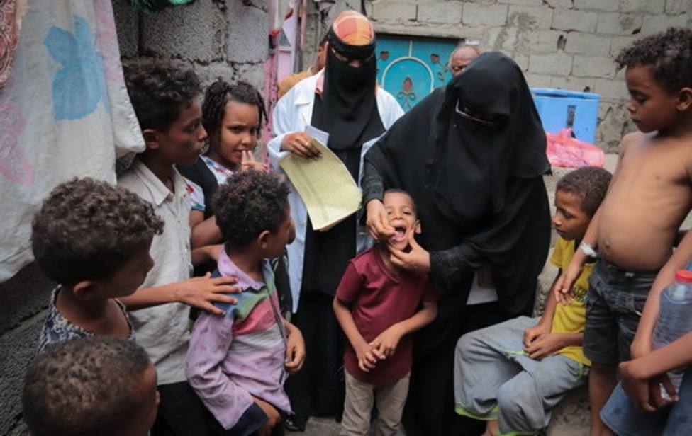UNICEF y la OMS vacunan contra el cólera en Yemen a 400.000 personas, entre ellas 65.000 niños menores de cinco años