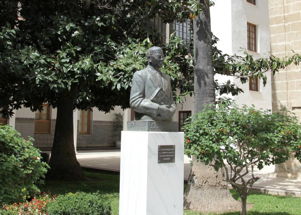 El Parlamento andaluz rinde homenaje a Blas Infante en el 135 aniversario de su nacimiento