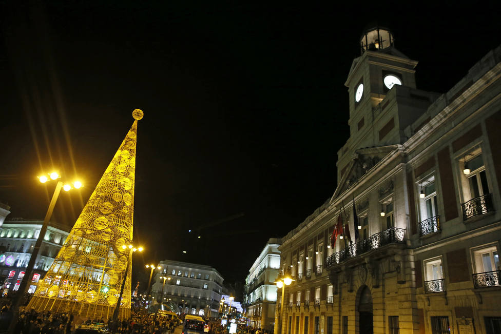 La Comunidad de Madrid cree que el cierre de la región en Navidad será imposible de controlar
