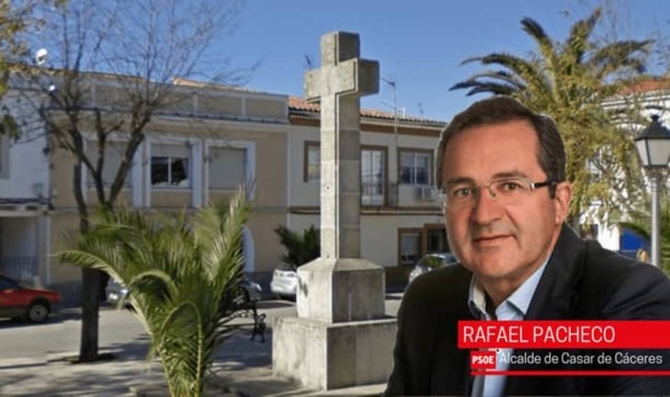 Abogados Cristianos pide a la Justicia que paralice la inminente retirada de una cruz en El Casar de Cáceres