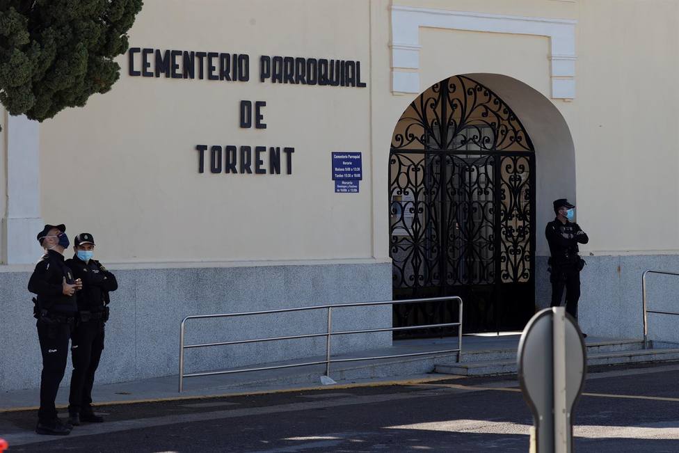 Dos muertos y un herido en un tiroteo en el cementerio de Torrent (Valencia)