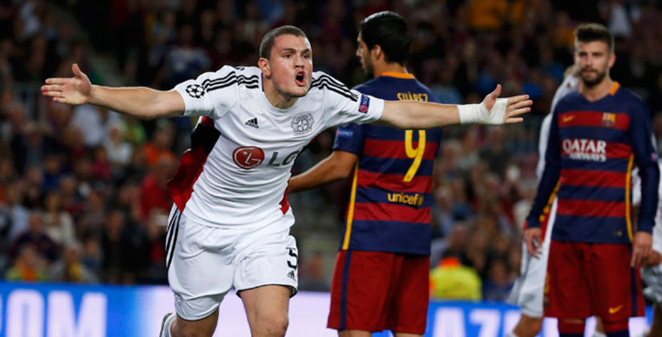 Papadopoulos celebra el gol inicial del Bayer (Reuters)