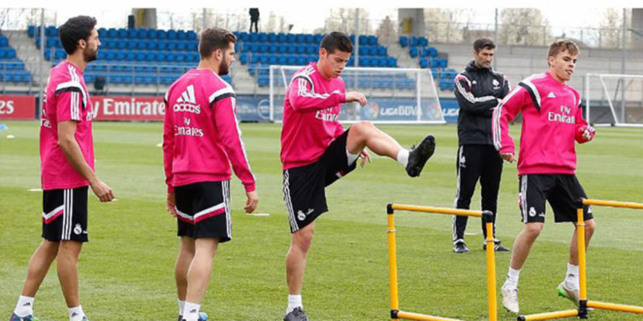 James Rodríguez volvió este martes a los entrenamientos (Foto: realmadrid.com)