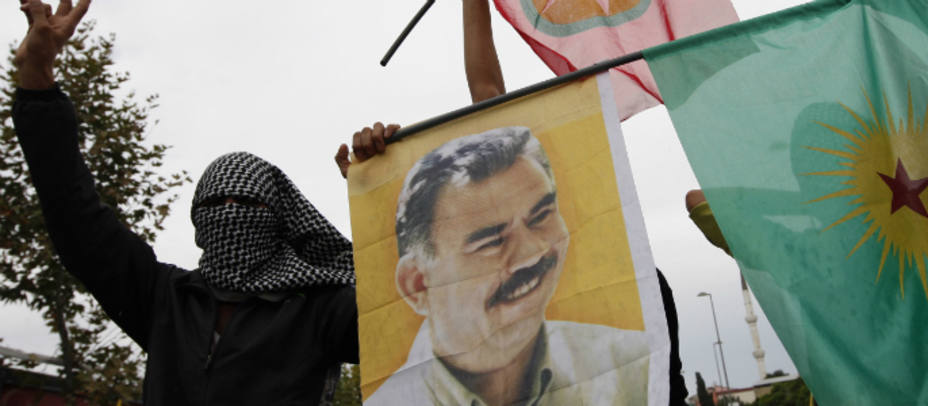 Seguidores de Ocalan con banderas del líder kurdo. REUTERS