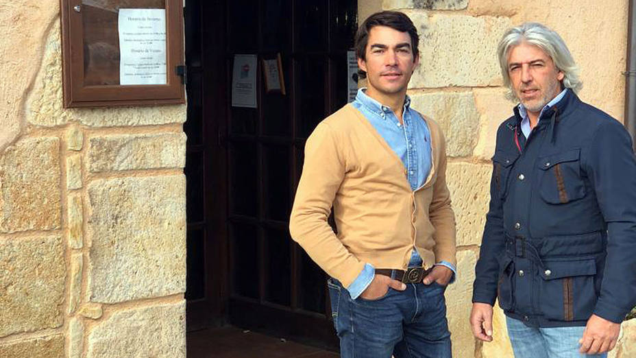 Domingo López Chaves y Andrés Sánchez tras sellar su acuerdo de apoderamiento