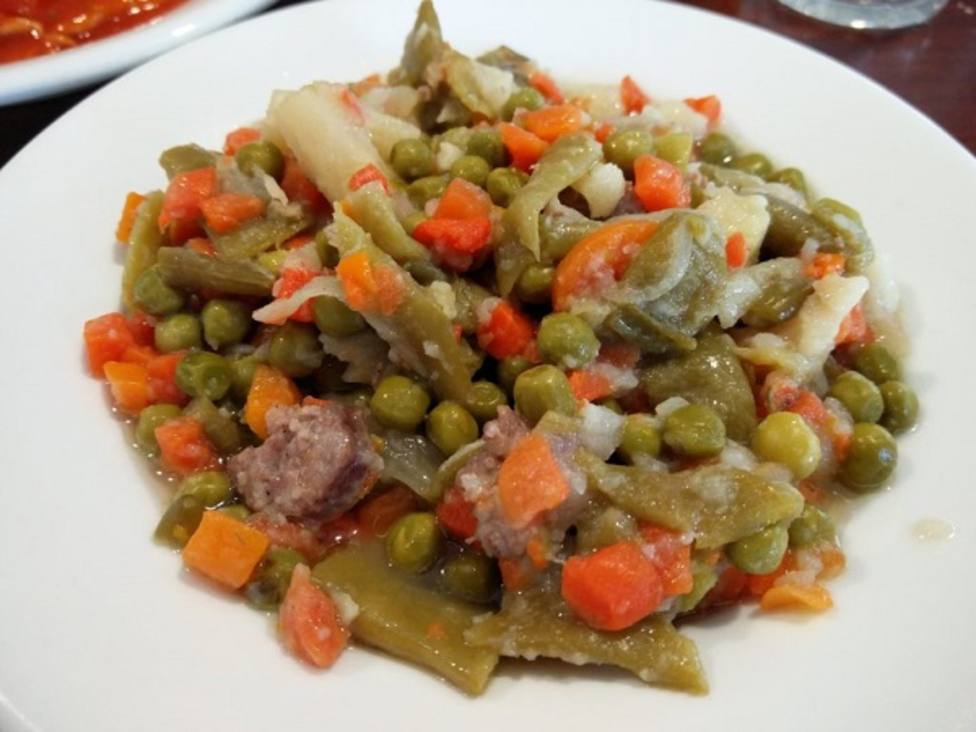 Menestra de verduras, plato característico de las Vegas Alta y Media y de la Huerta de Mula