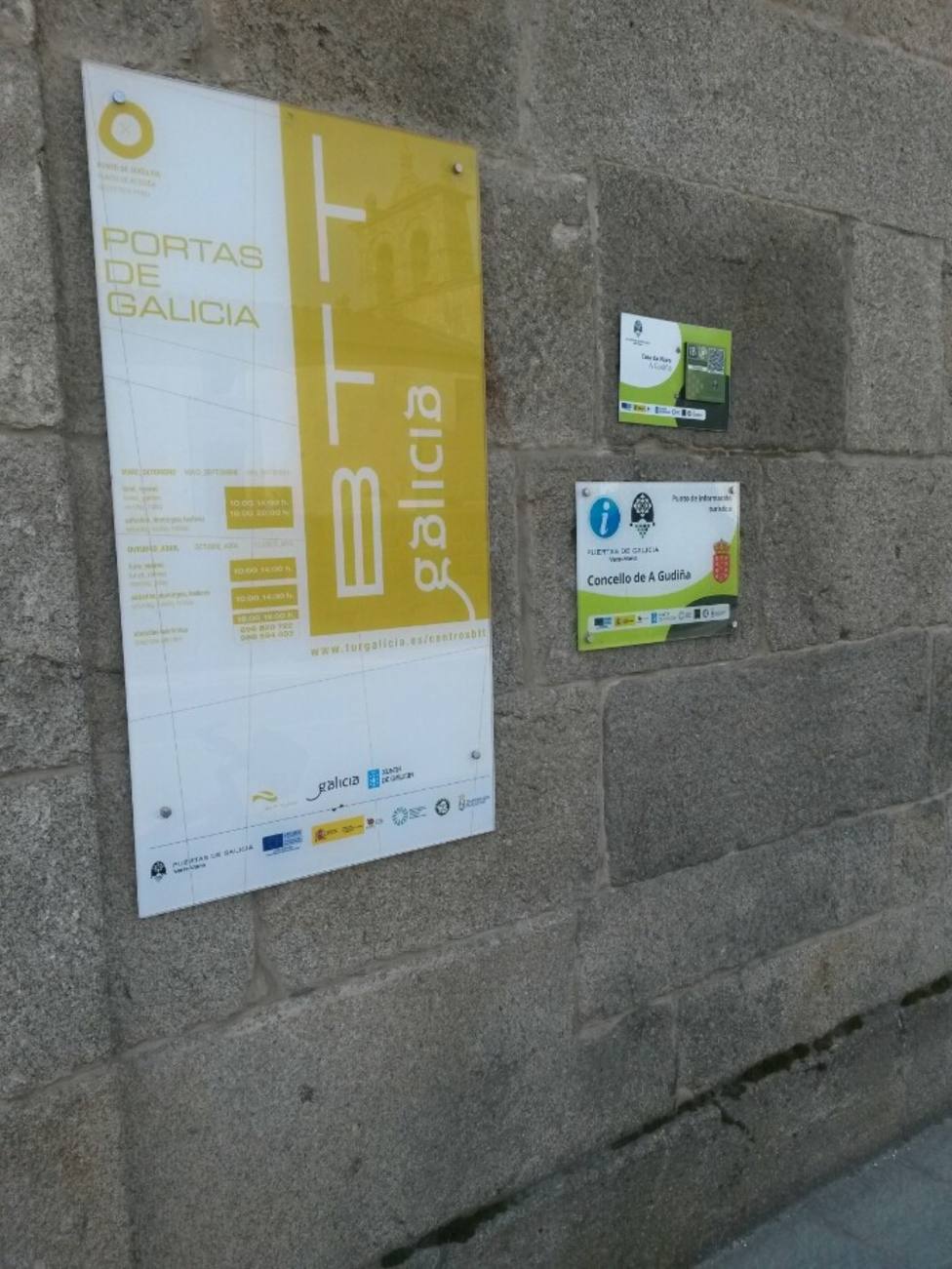 La Casa de la Viúva acoge la oficina de turismo de Portas de Galicia