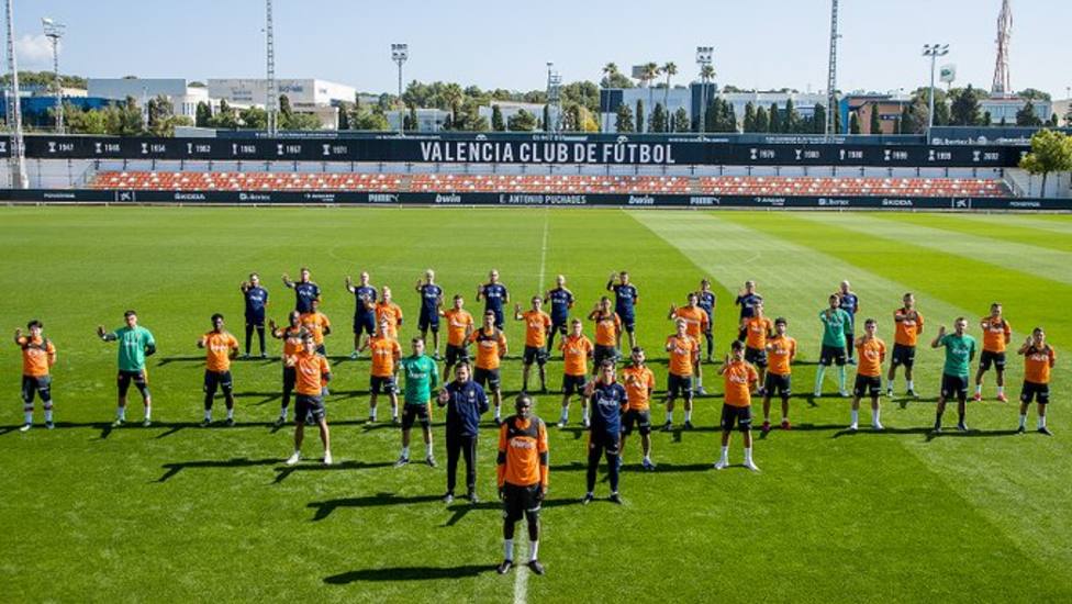 El Valencia muestra su apoyo a Diakhaby