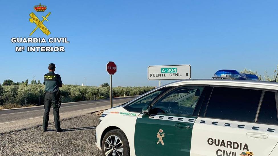 La Guardia Civil detiene en Puente Genil a un vecino como presunto autor de un delito de tráfico de drogas