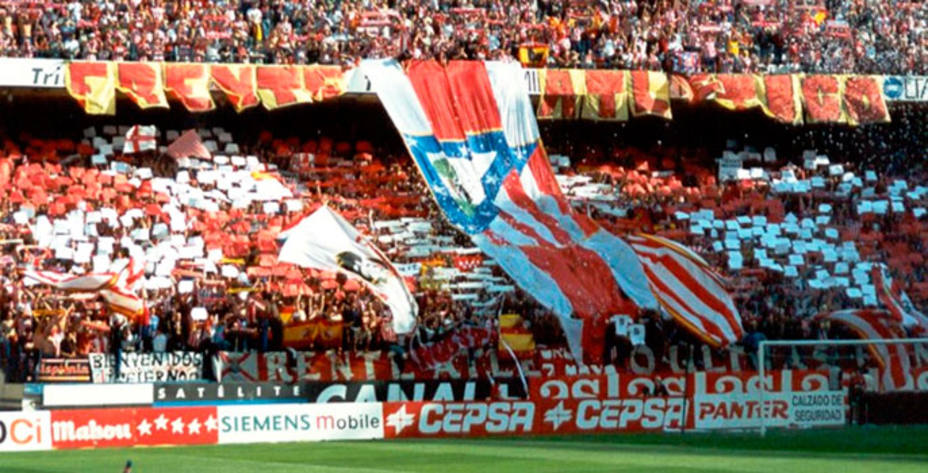 El Atlético de Madrid ha prohibido acceder al Calderón con símbolos del Frente Atlético.