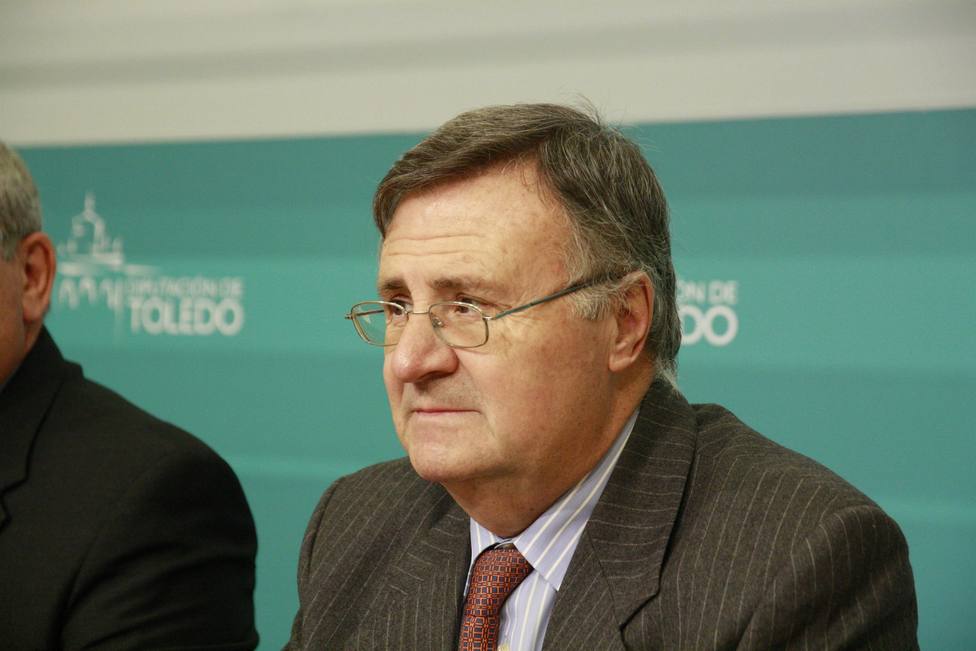 El sorayista Arturo García Tizón, que fue secretario general de Alianza Popular, no repetirá como diputado