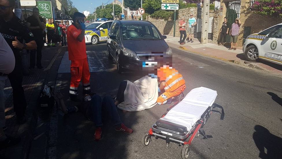 Heridas dos personas y un bebé tras ser atropellados por un turismo en San Juan (Sevilla)