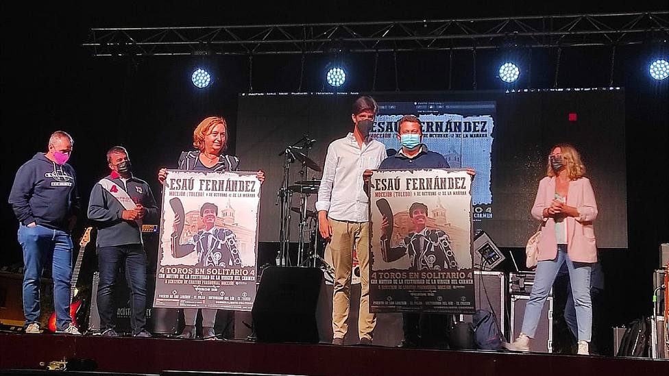 Acto de presentación de la encerrona solidaria de Esaú Fernández en Mocejón (Toledo)
