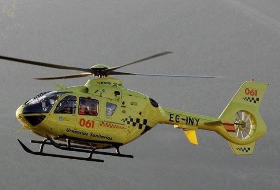 Fue movilizado el helicóptero del 061 con base en Ourense