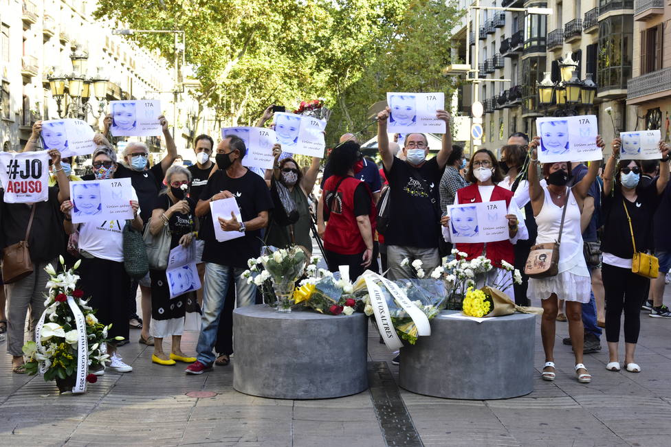 Cataluña conmemora el aniversario del 17A mientras las víctimas esperan que la AN resuelva los recursos