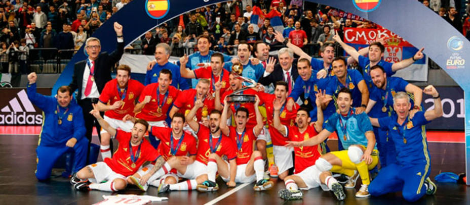 España logró en Belgrado su séptimo Europeo de fútbol sala. Foto: LNFS.