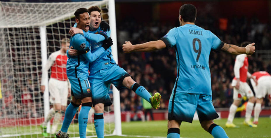 El Barça ganó 0-2 en el Emirates con un doblete de Leo Messi. Reuters.