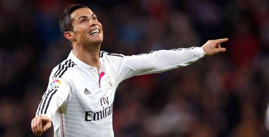 Cristiano Ronaldo sigue recibiendo galardones. (Reuters)