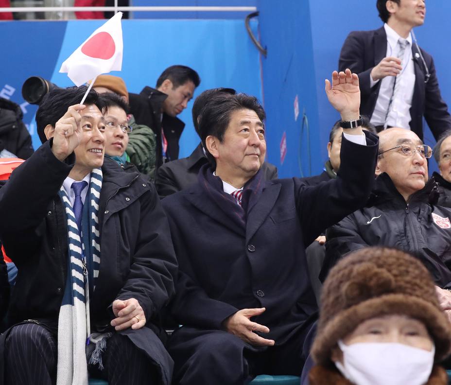 El primer ministro japonés pide a Corea del Norte la liberación de sus ciudadanos secuestrados por Pyongyang
