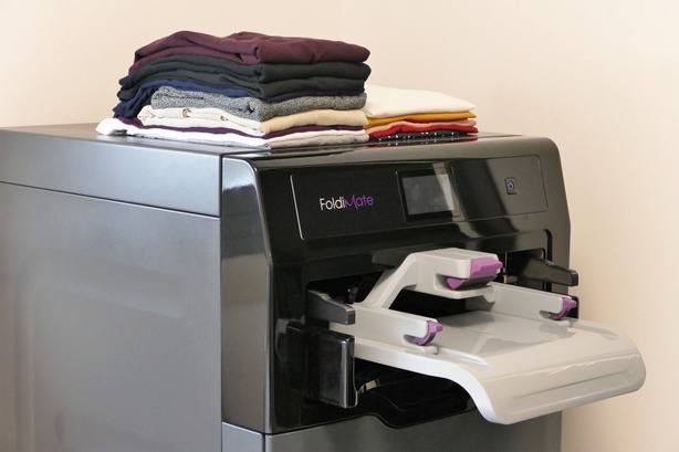 Esta máquina te plancha, dobla y perfuma la ropa si le das 4 segundos -  Tecnología - COPE