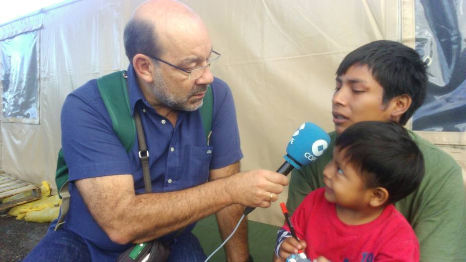 Ángel Expósito asiste a la llegada de la ayuda humanitaria a Venezuela