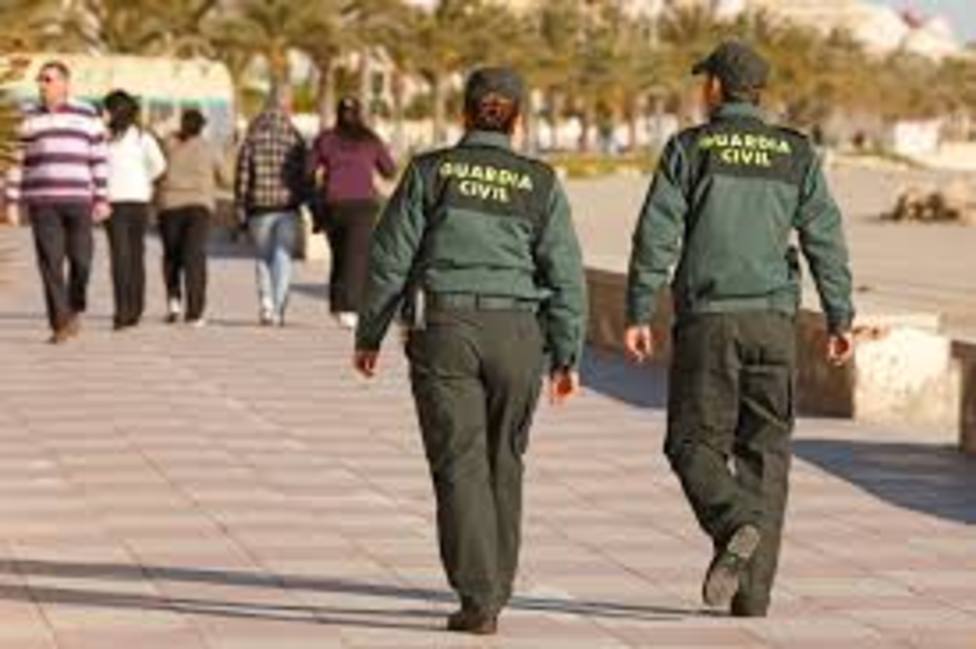 Dos detenidos por 5 robos en Lorca y Puerto Lumbreras con abrazo cariñoso