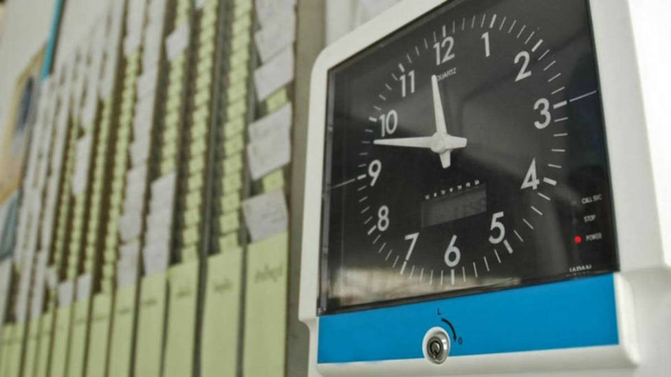 Una de cada cinco empresas no cumple la ley de control de horario