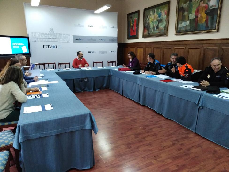 La Xunta Local de Protección Civil se celebró en el concello de Ferrol