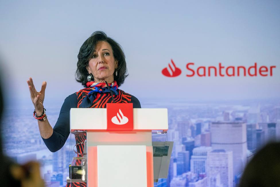 El Ibex 35 prolonga las subidas de ayer con el Banco Santander como gran protagonista