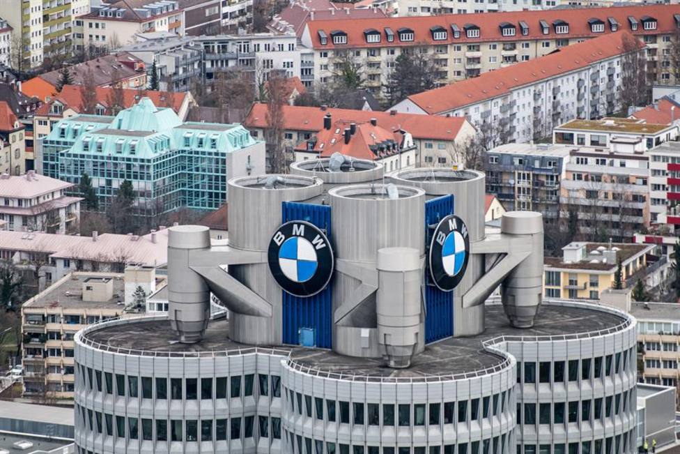 Sede del Grupo BMW en Munich, Alemania