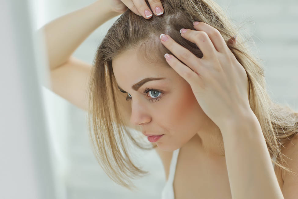 Estos son los malos hábitos que favorecen la caída de tu pelo