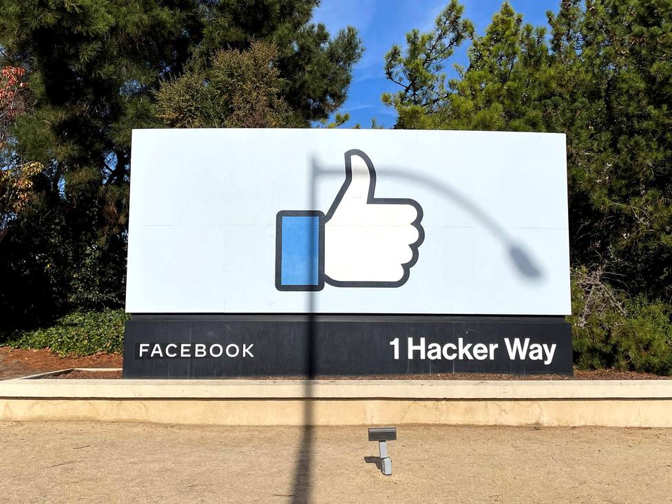 Facebook convierte parte de su sede en California en un centro de vacunación abierto al público