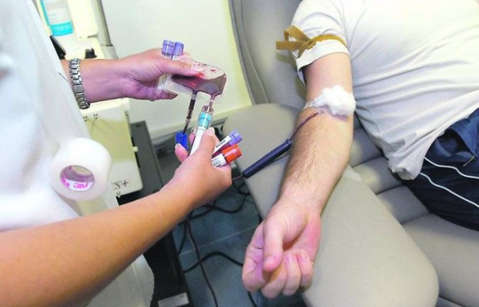 Las reservas de sangre están bajo mínimos en Sevilla y se pide ayuda a los donantes