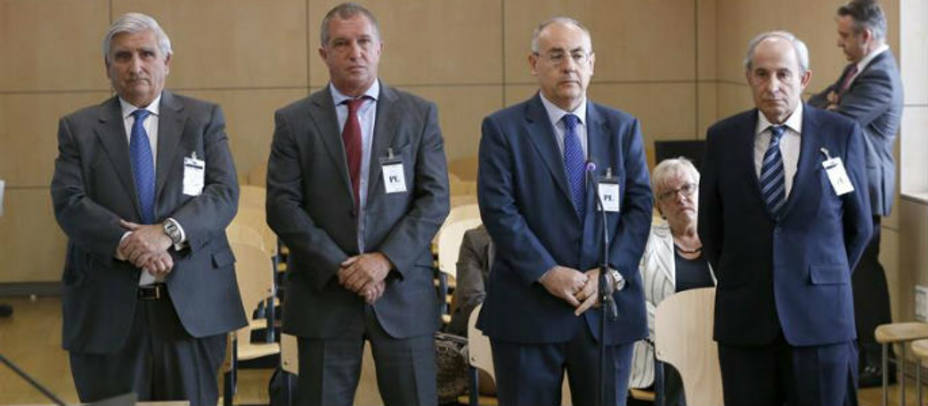 Ricardo Pages, Juan Caellas, Manuel Trouano y Santiago José Abella (i-d), cuatro exdirectivos de Caixa Penedès. EFE